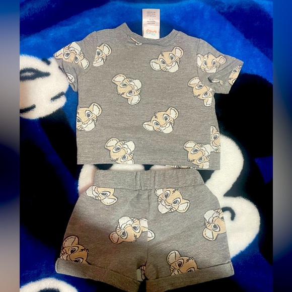 ✨ Disney Baby Lion King Set ✨ - Picture 3 of 3